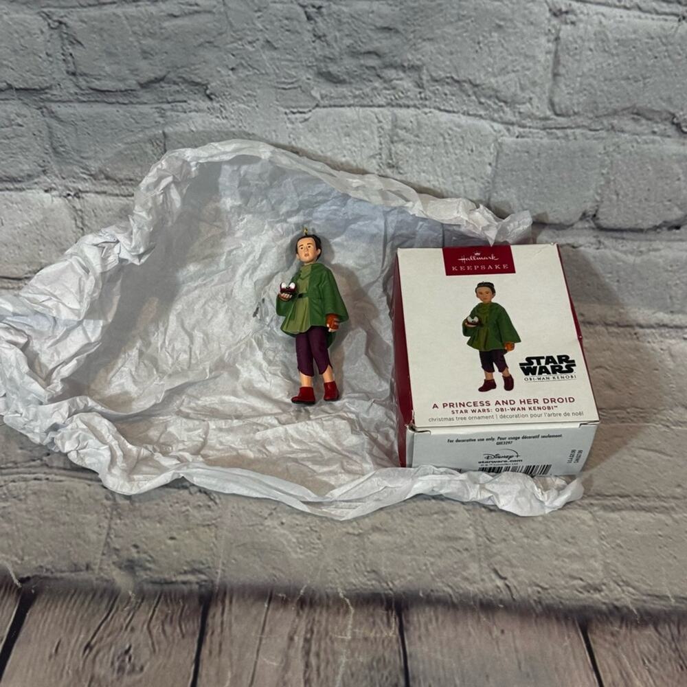 Star Wars “Princess and her Droid” Obi-Wen Kenobi Show Hallmark Ornament